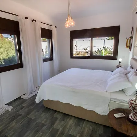 Enjoy 4br Wprivate Garden In Trkbk 빌라 Bodrum